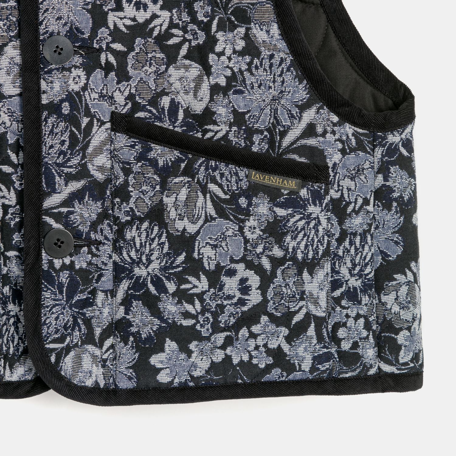 LAVENHAM（ラベンハム）｜Black Edition Jacquard Cropped Thornham