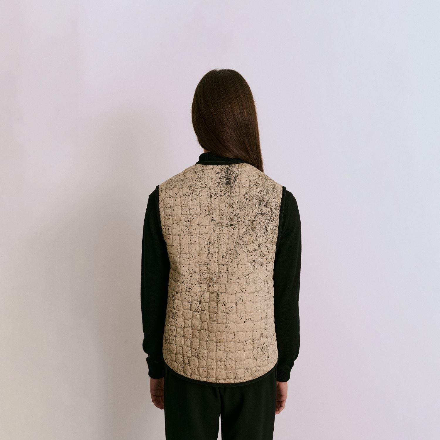 LAVENHAM（ラベンハム）｜Black Edition Coffee Dyed Front Bow Gilet